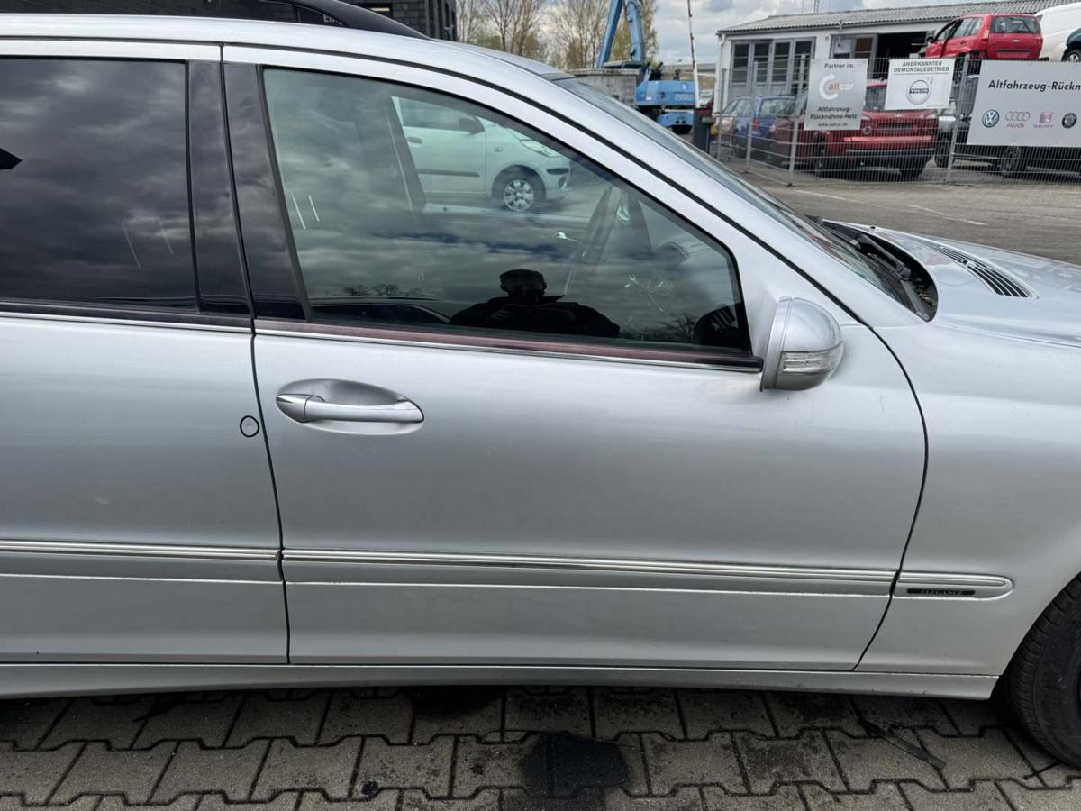 Mercedes C Klasse 203 original T&uuml;r vorn rechts 775 Iridiumsilbermetallic Rohbau Bj.2006